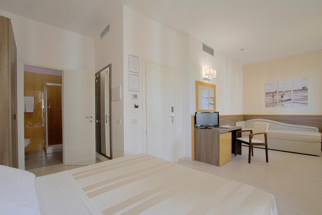 Hotel Michelangelo มิลาโน แมริตทิมา ภายนอก รูปภาพ