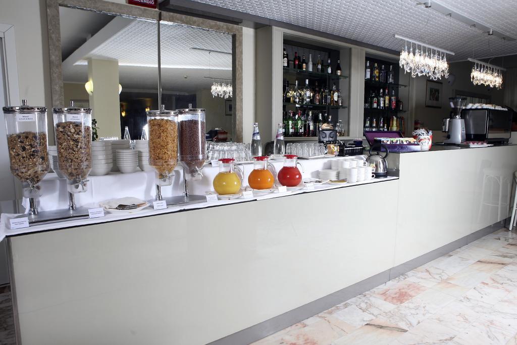 Hotel Michelangelo มิลาโน แมริตทิมา ภายนอก รูปภาพ