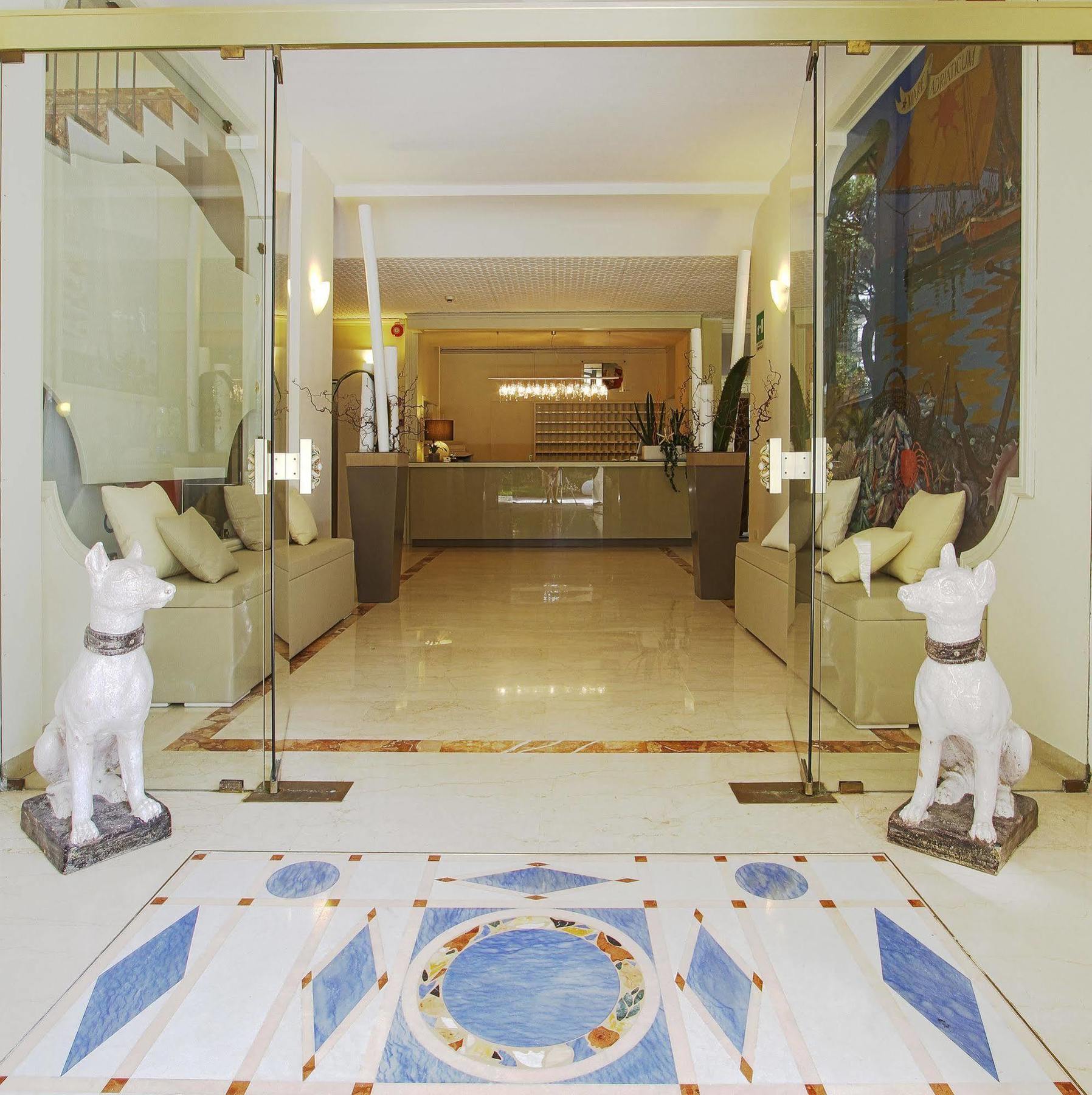 Hotel Michelangelo มิลาโน แมริตทิมา ภายนอก รูปภาพ