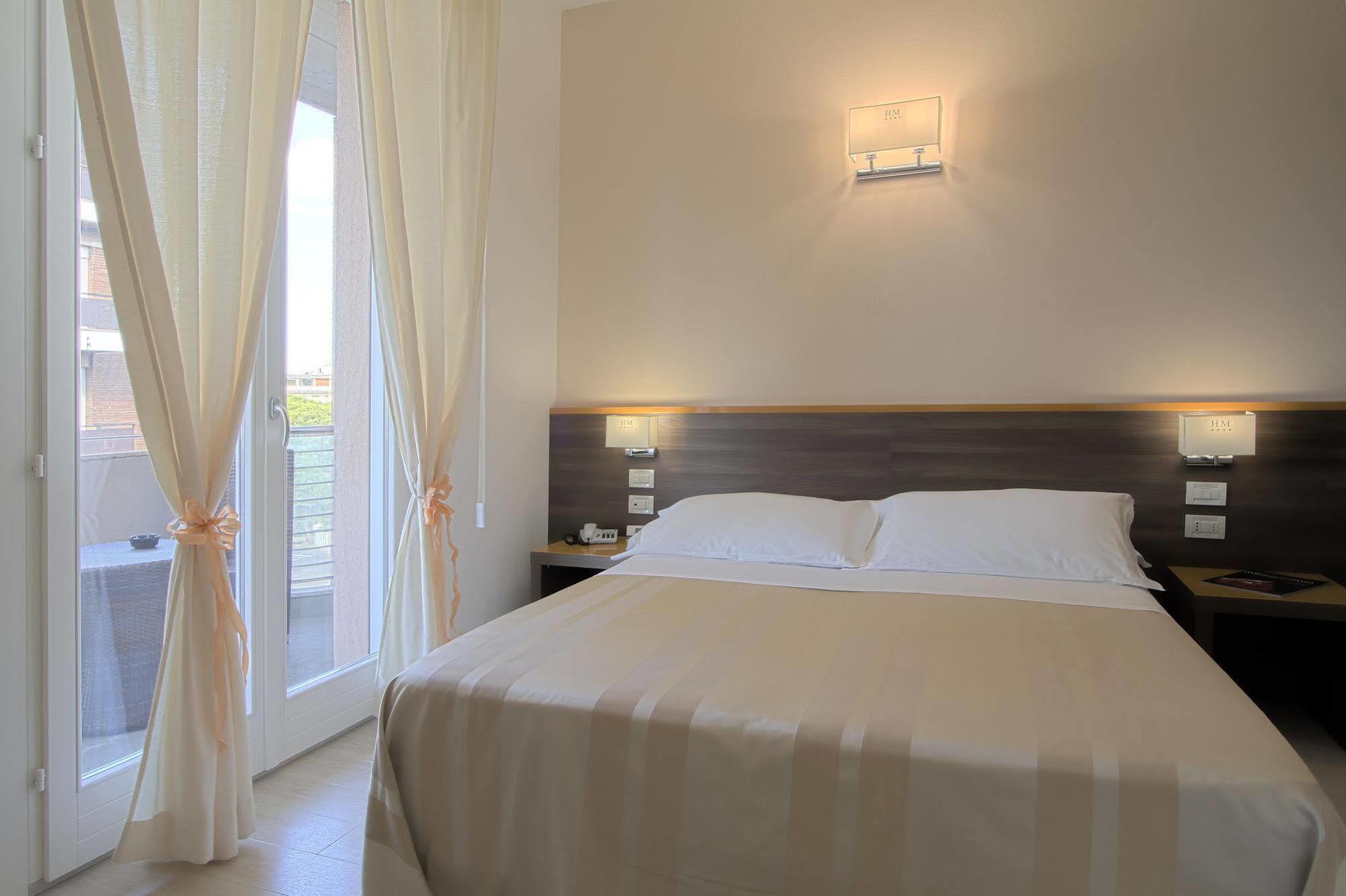 Hotel Michelangelo มิลาโน แมริตทิมา ภายนอก รูปภาพ